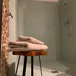 בית הארחה Galerie Jacqueline Storme