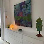 Galerie Jacqueline Storme Πανσιόν 3*